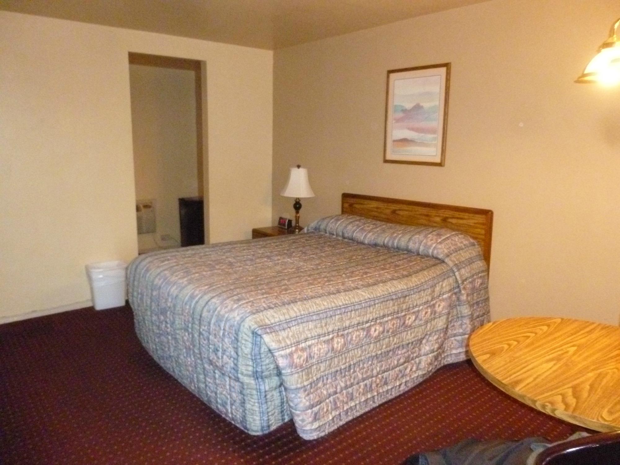 Artesia Inn-客卧