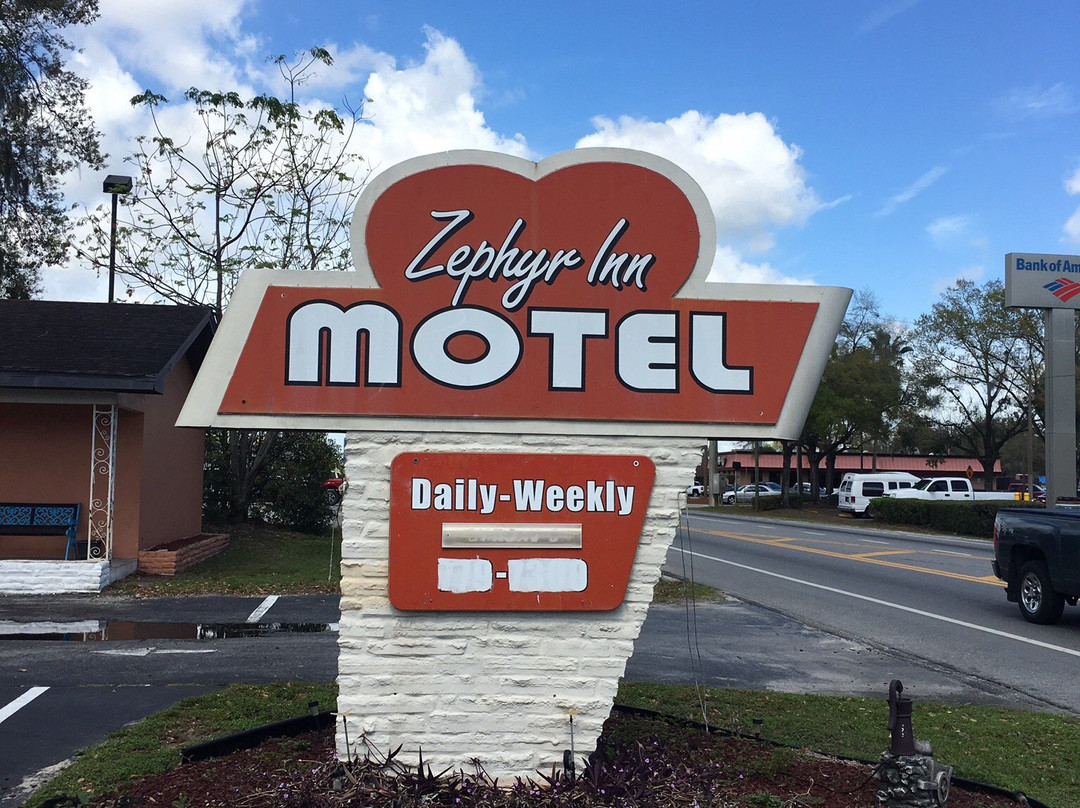 Zephyr Inn Motel