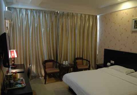 佳宜酒店和平街老百盛店