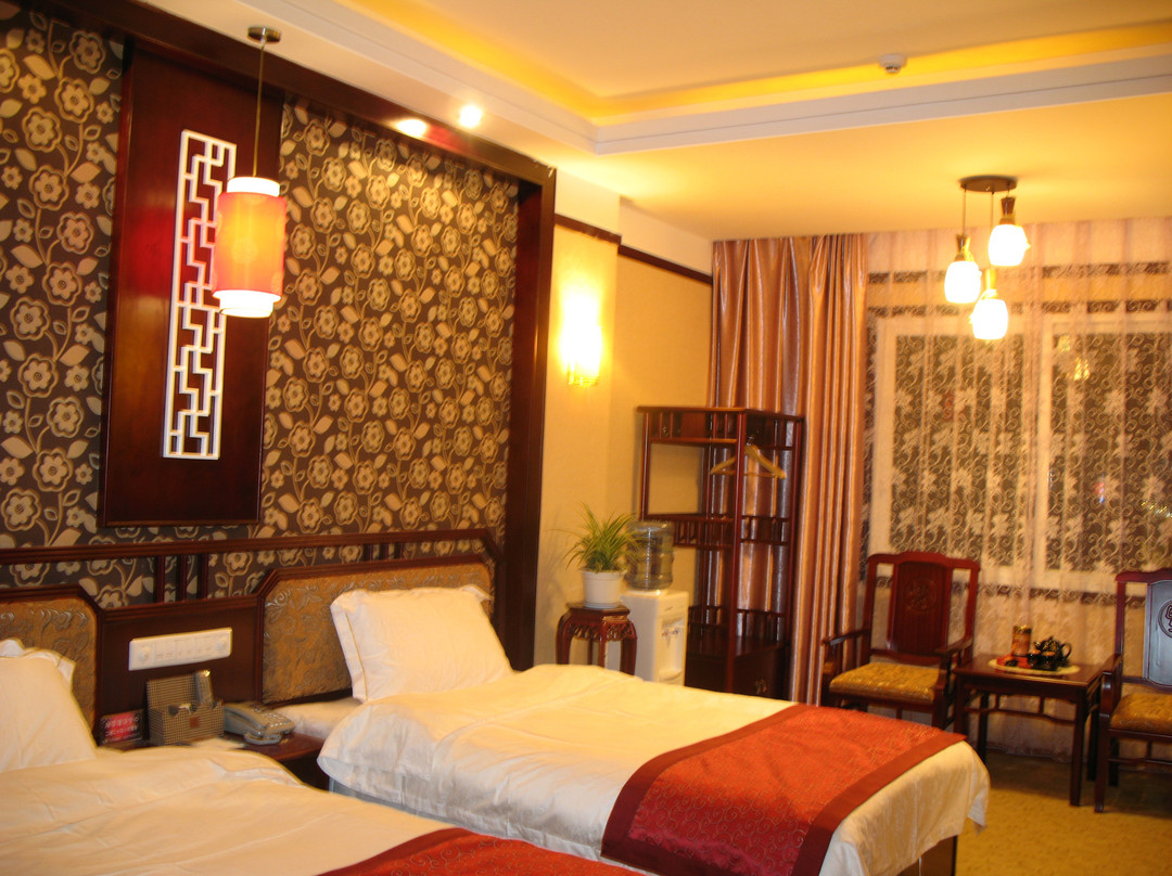 西畴县酒店住宿-锦华宾馆