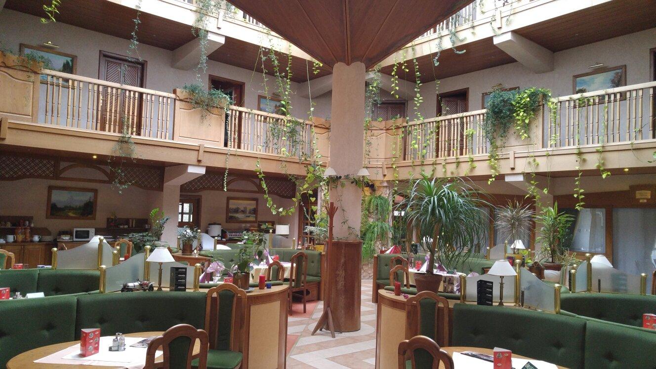 Atrium Hotel-官方