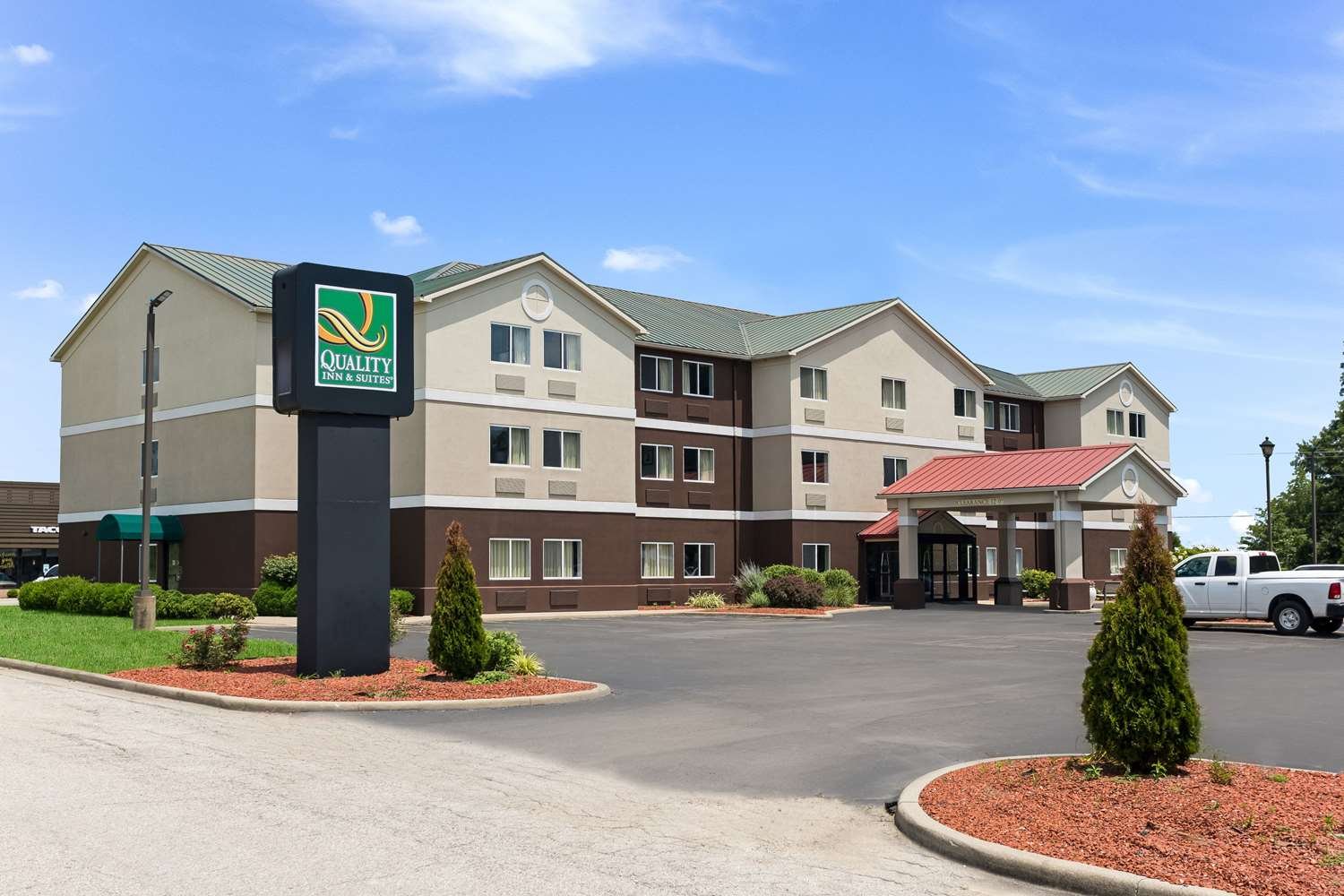 Quality Inn & Suites-官方