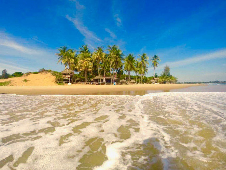 Upali Beach Surf Resort