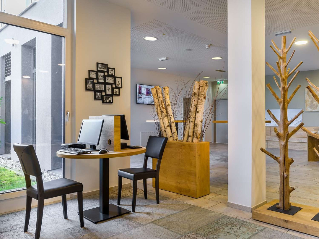 Atomis Hotel Dachau Munich主图