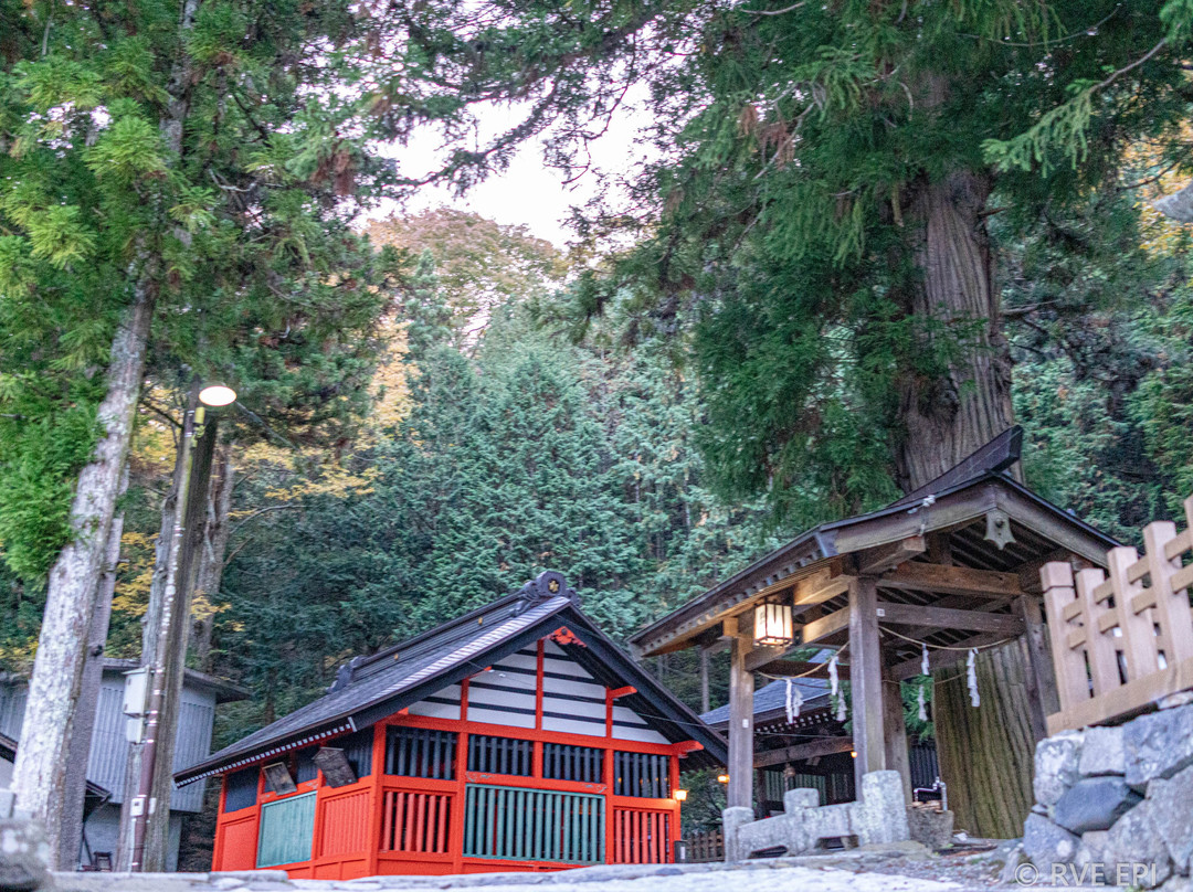 Shizume Shrine景点图片