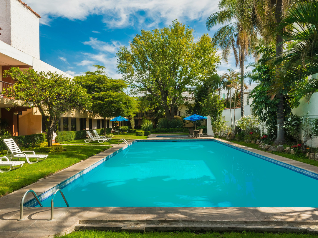 Hotel Puerta Del Sol