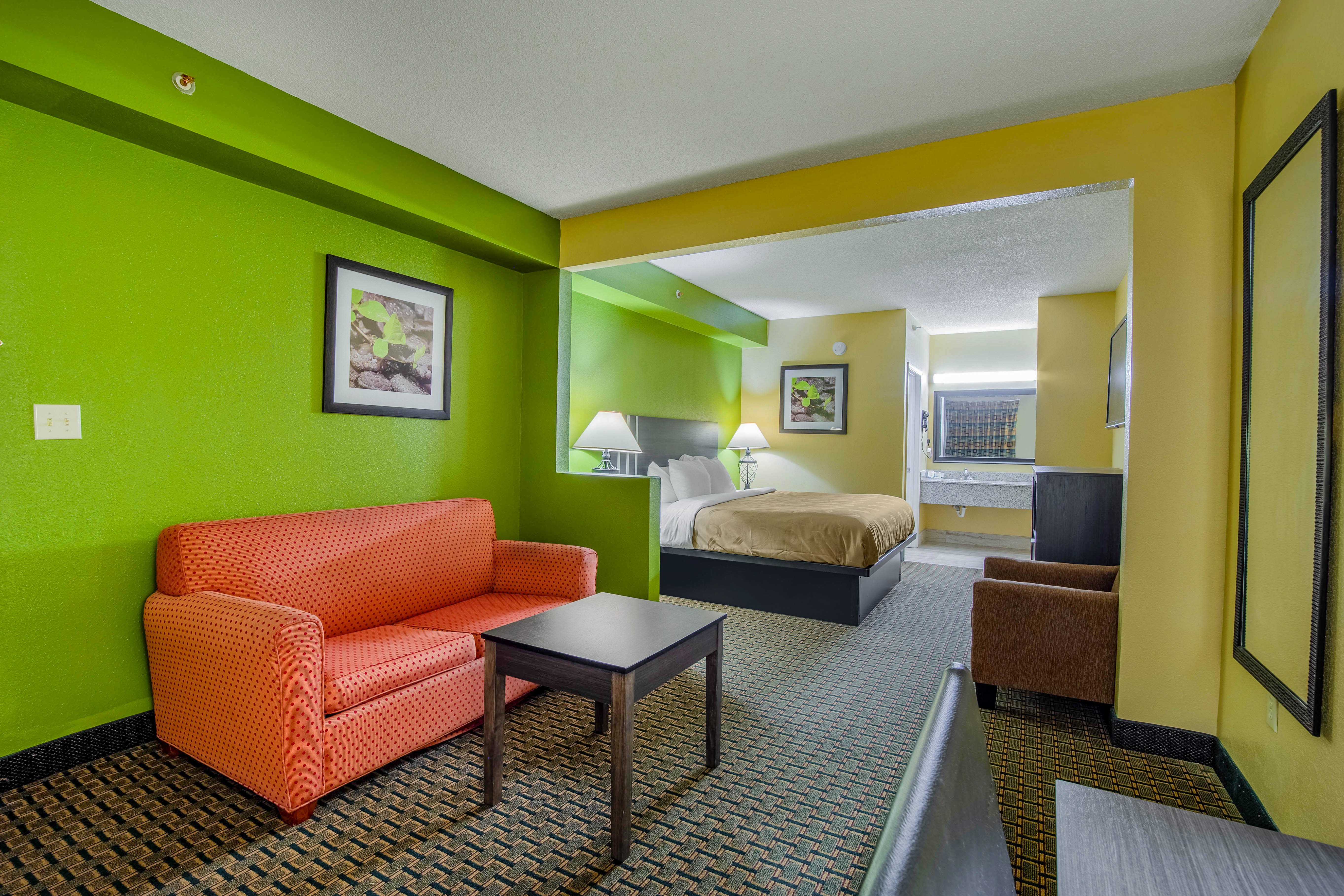 Quality Inn & Suites-官方