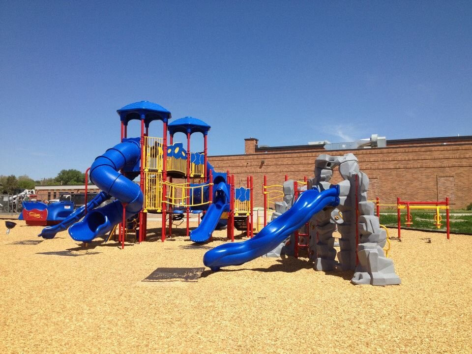 Watford City Children's Play Park景点图片