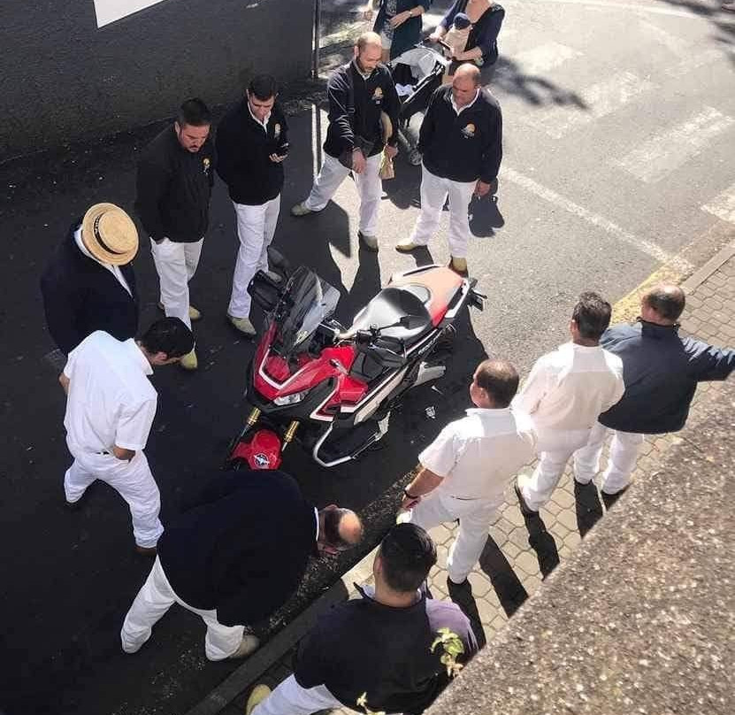 Rent a Scooter Funchal-沙尔必去景点