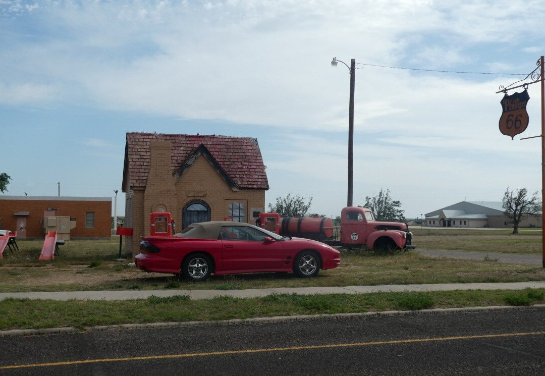 Phillips 66-McLean必去景点