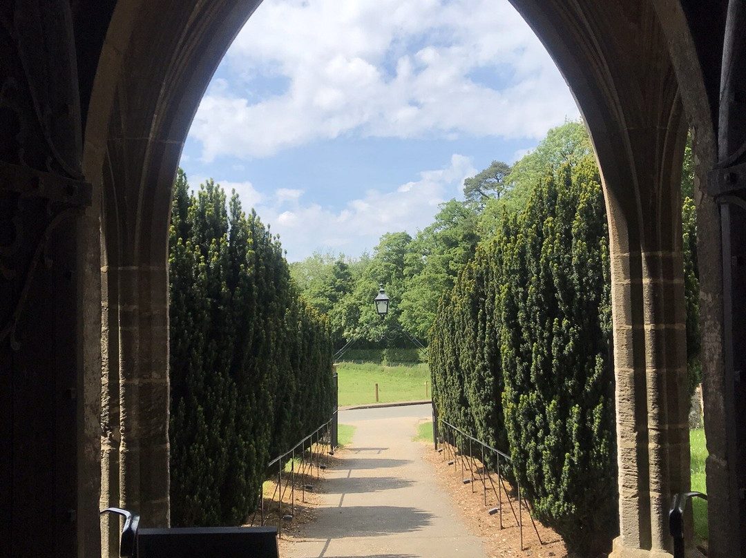 St Mary's Church景点图片