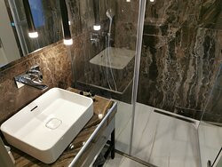 Serenity Suites主图