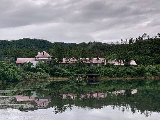 Island Park Hotel主图