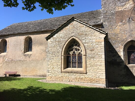 Eglise Saint-Symphorien-Vire必去景点
