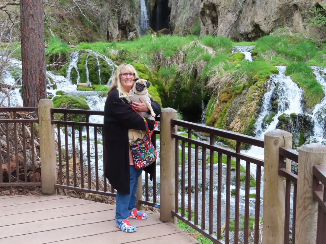 Roughlock Falls-Savoy必去景点