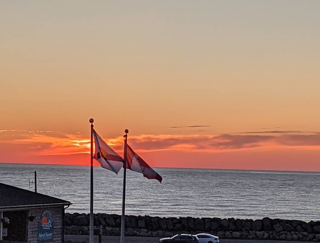 Island Sunset Resort主图