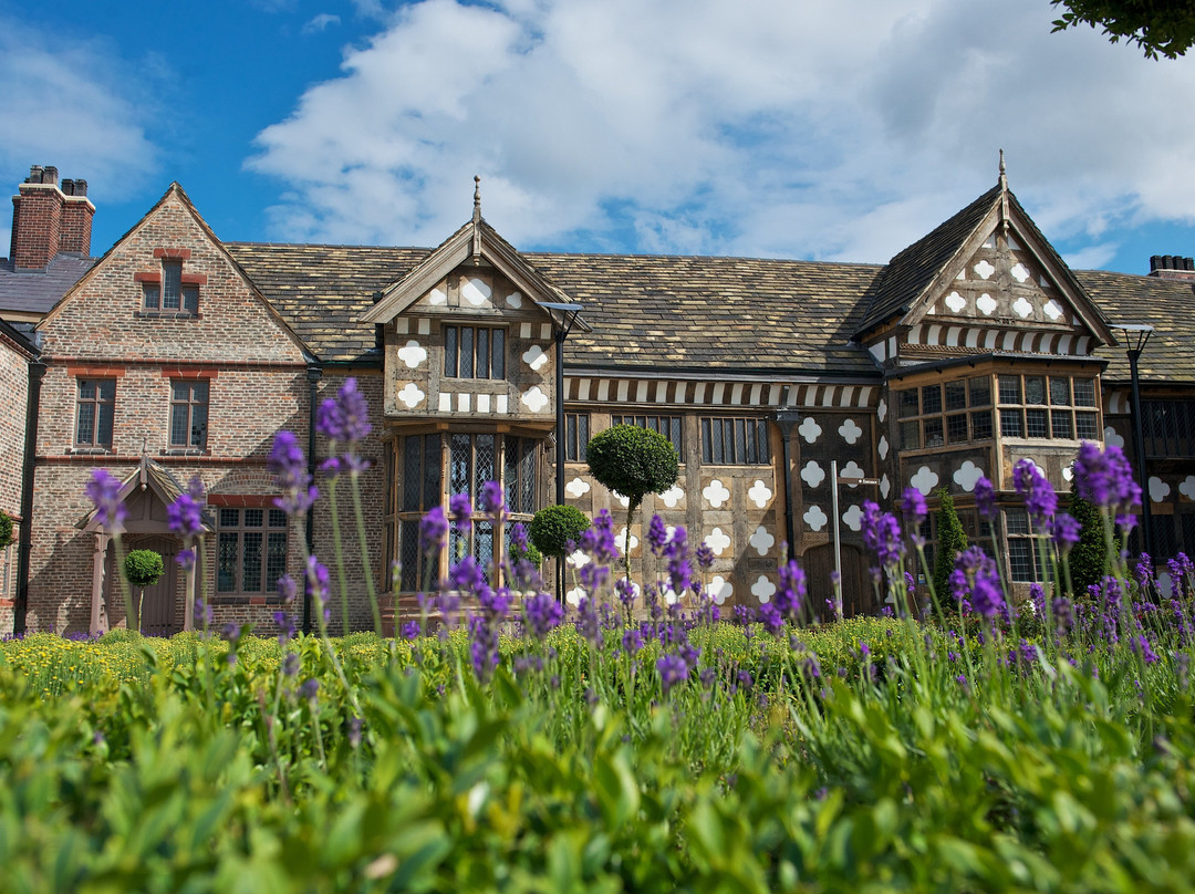 Ordsall Hall景点图片