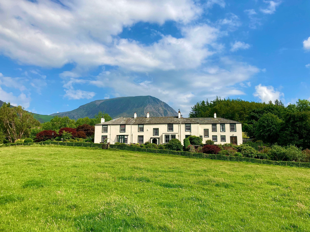 Scale Hill Hotel