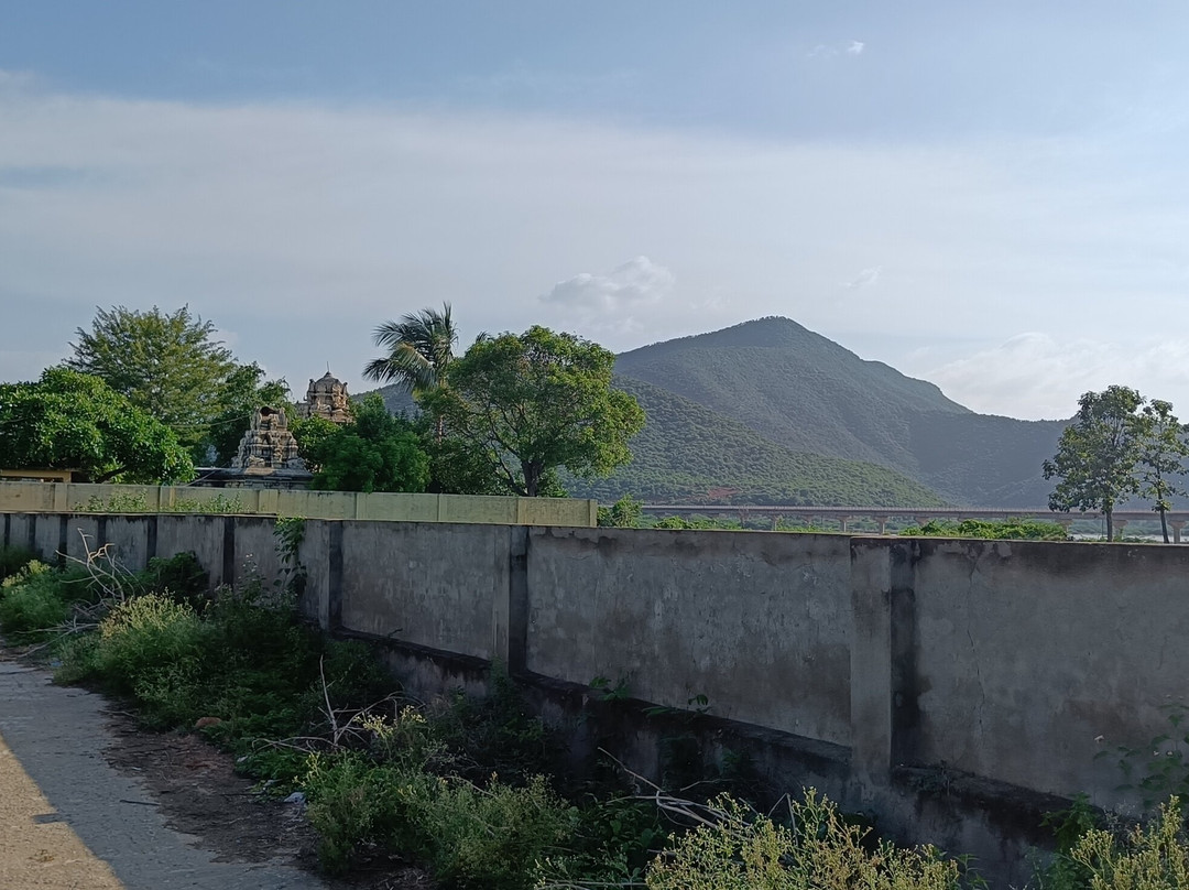 Siddavateshwara Swamy Temple景点图片