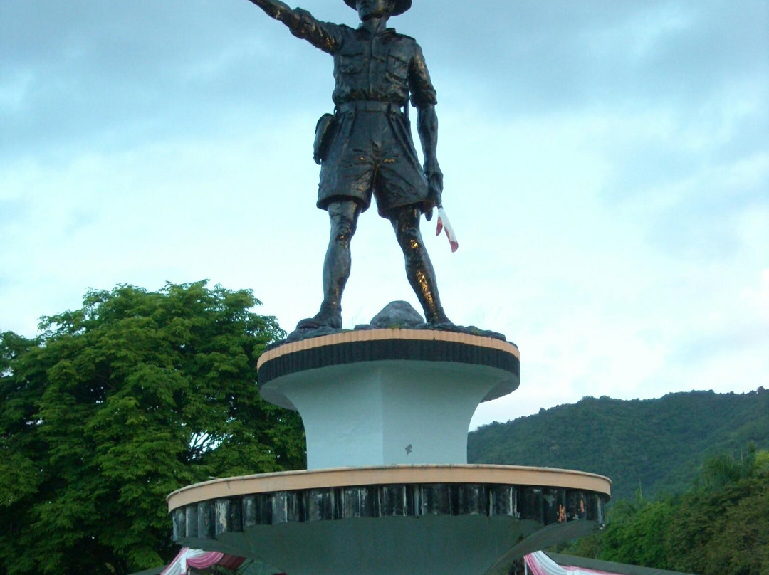 Nani Wartabone Monument景点图片