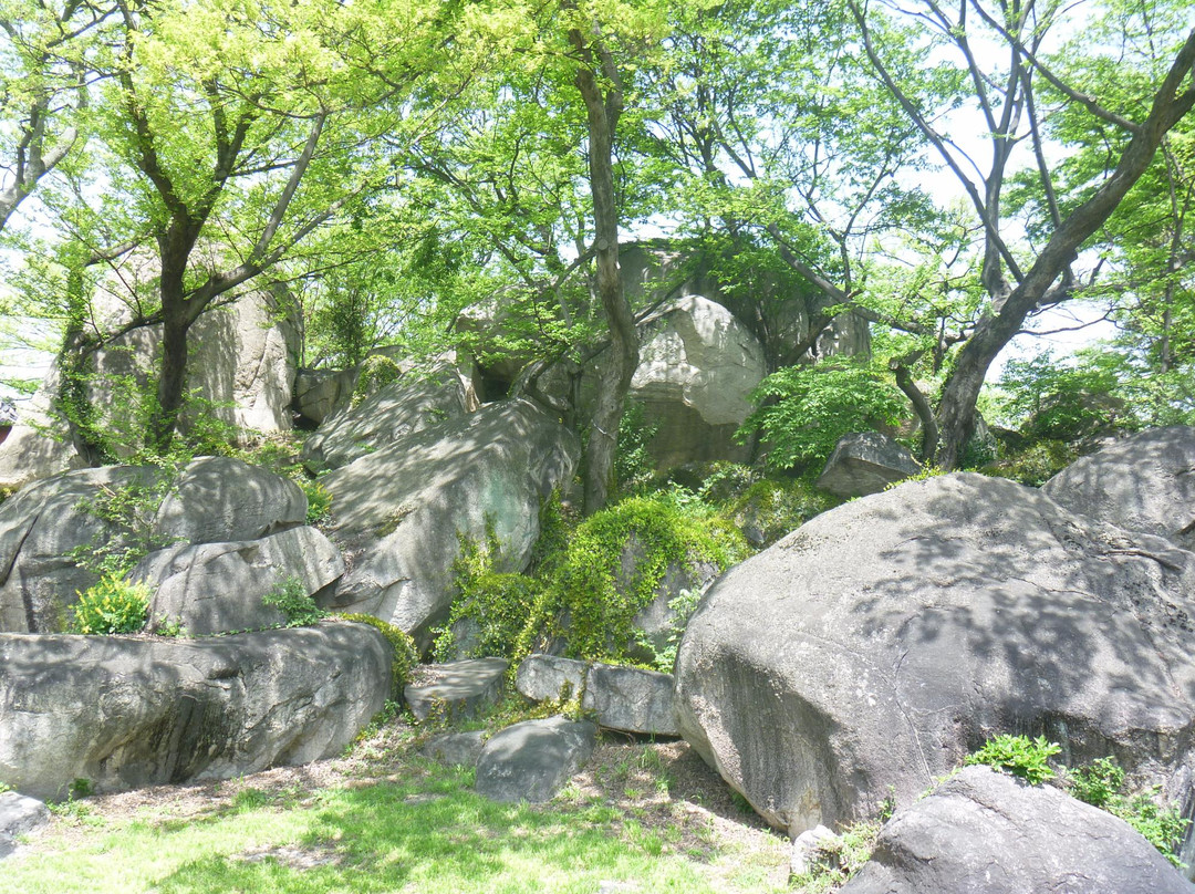 Buddha carved on rock surface on Choseondae景点图片