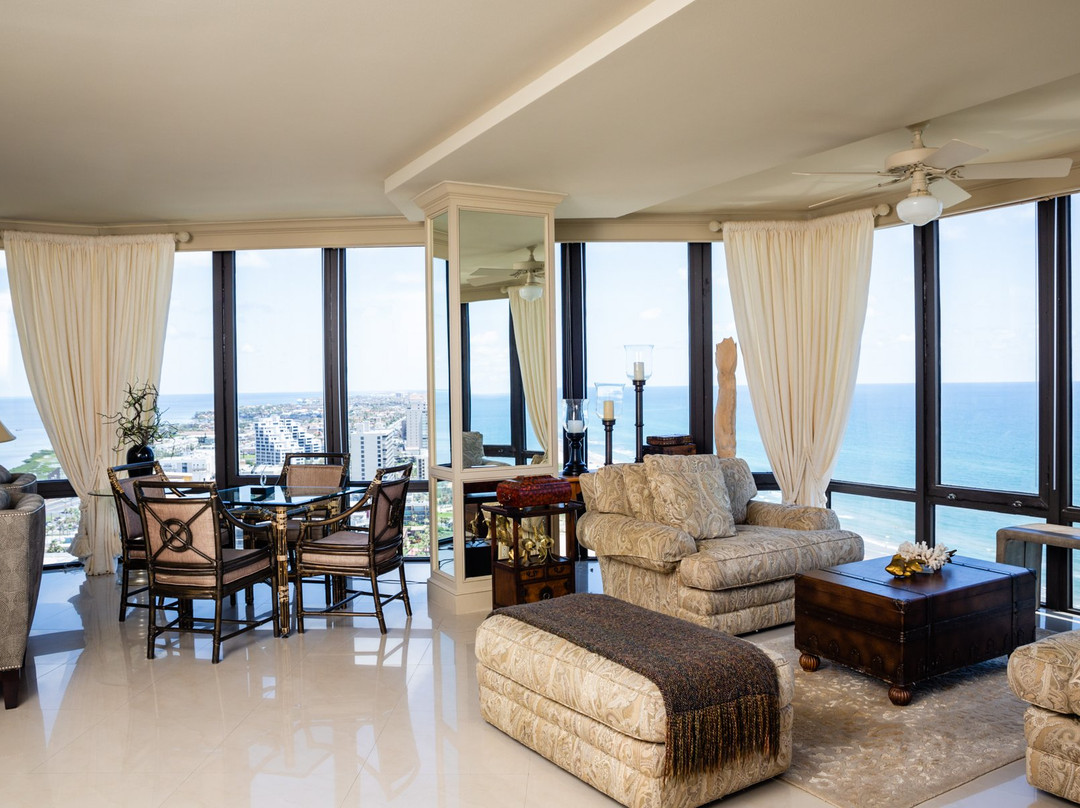 Bridgepoint Condominiums