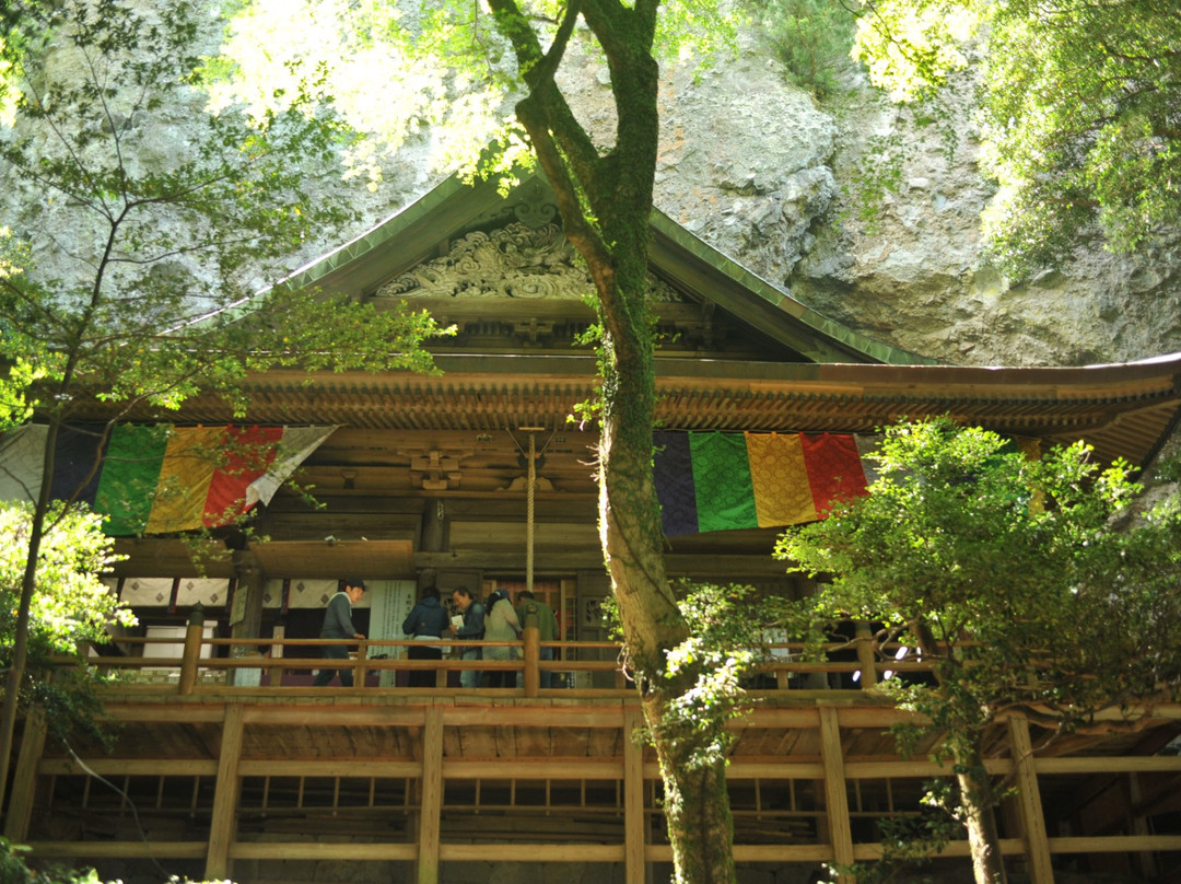 Monjusenji Temple景点图片