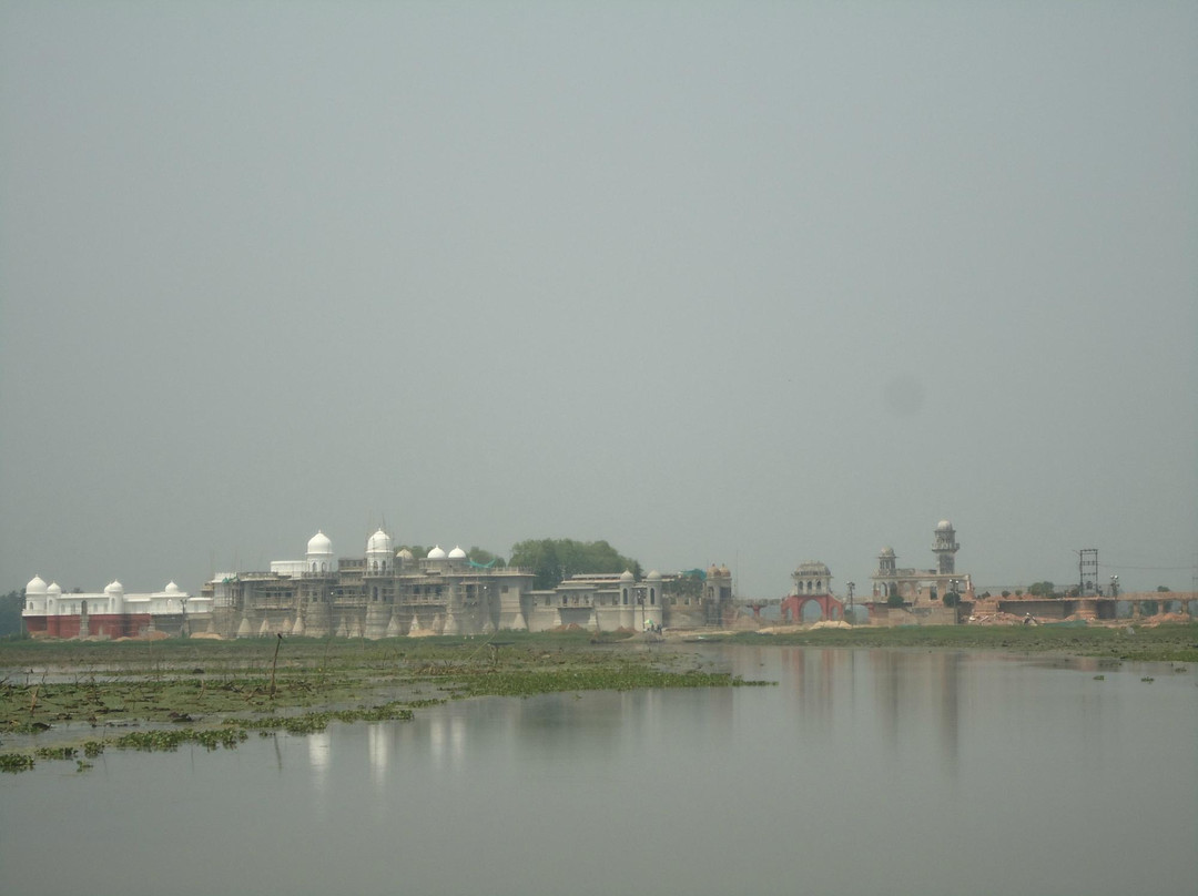 Rudrasagar Lake景点图片