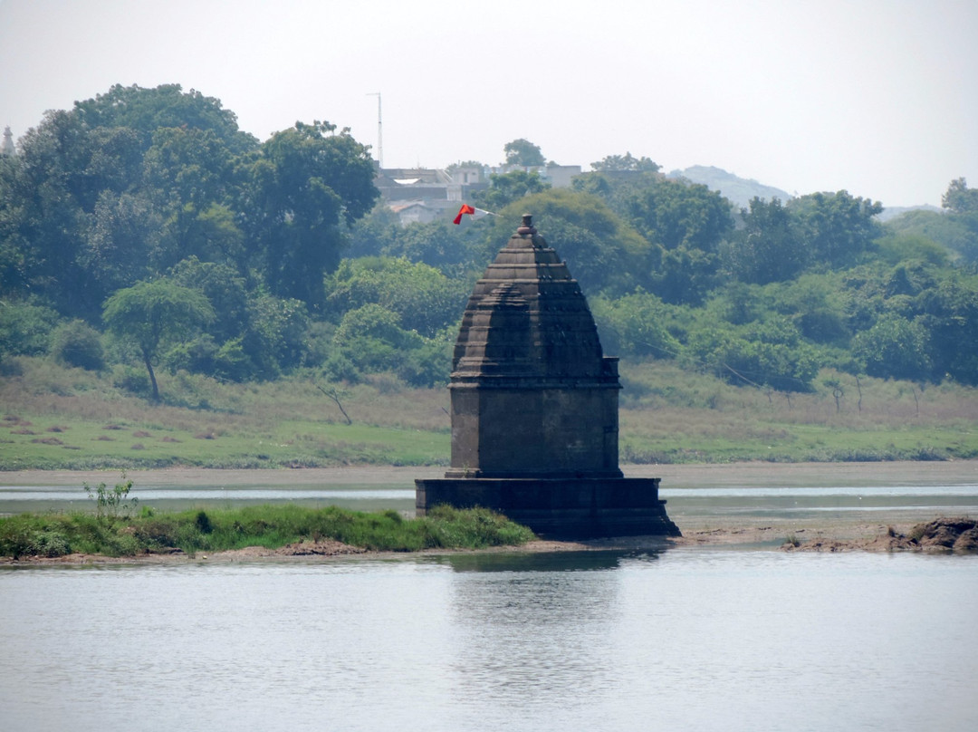Baneshwar temple景点图片