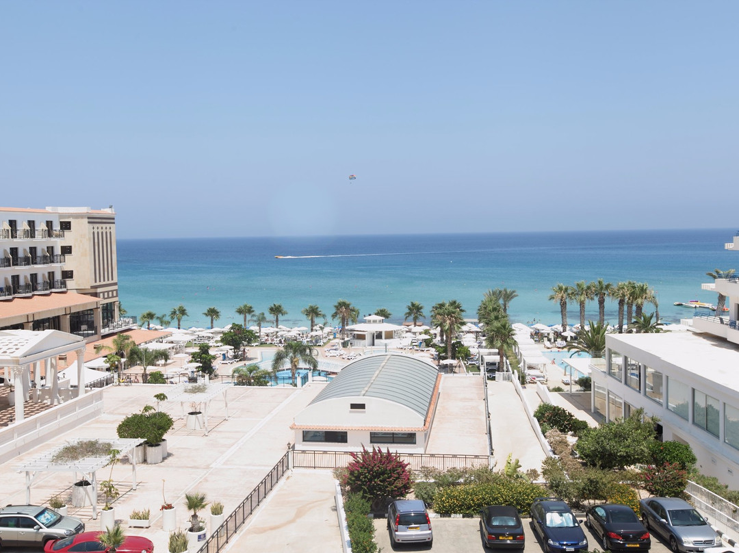 Constantinos The Great Hotel Apartments
