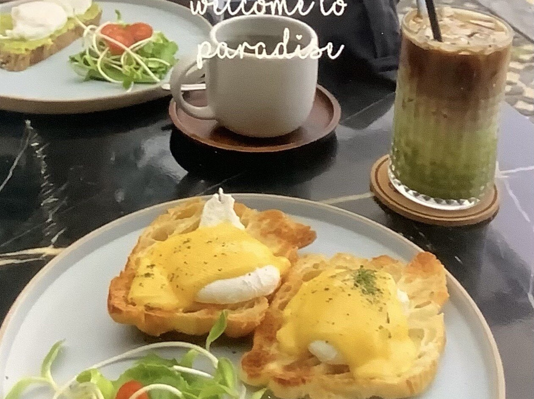 Castaway Bar & Restaurant