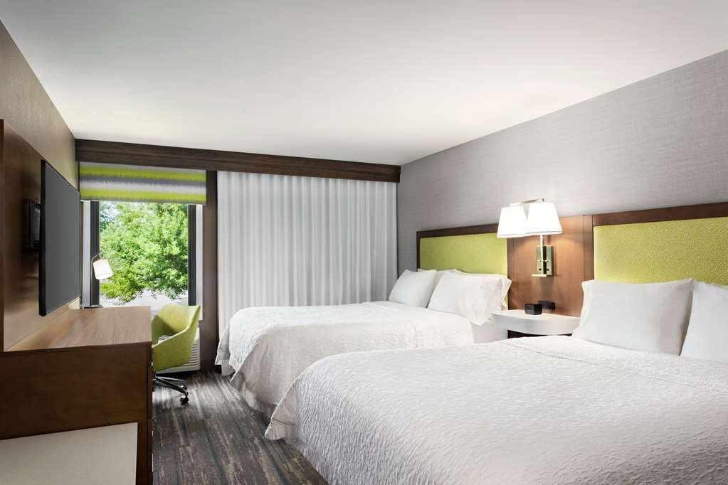 Hampton Inn Milwaukee Brookfield主图