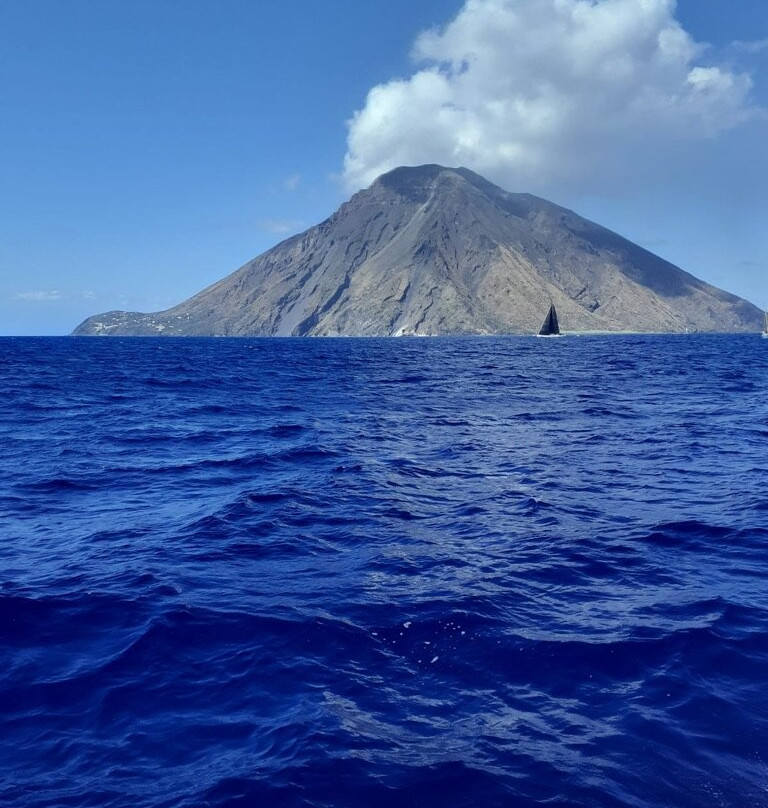 PoppaPrua Eolie Charter di Mario Marcianò景点图片