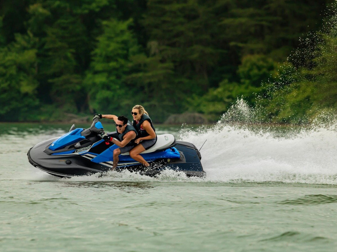 Jet Ski Safari Plymouth-普利茅斯必去景点