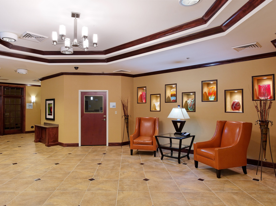 Holiday Inn Express & Suites Florence Northeast by IHG主图