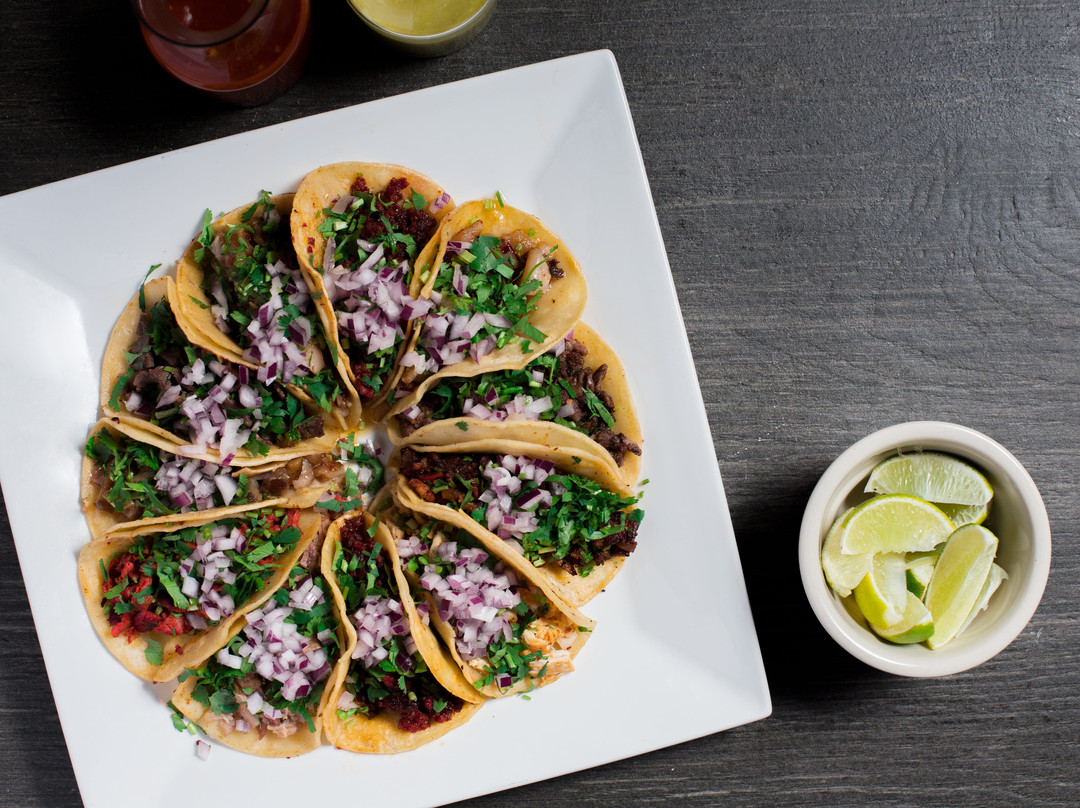 El Macho Taqueria & Restaurant