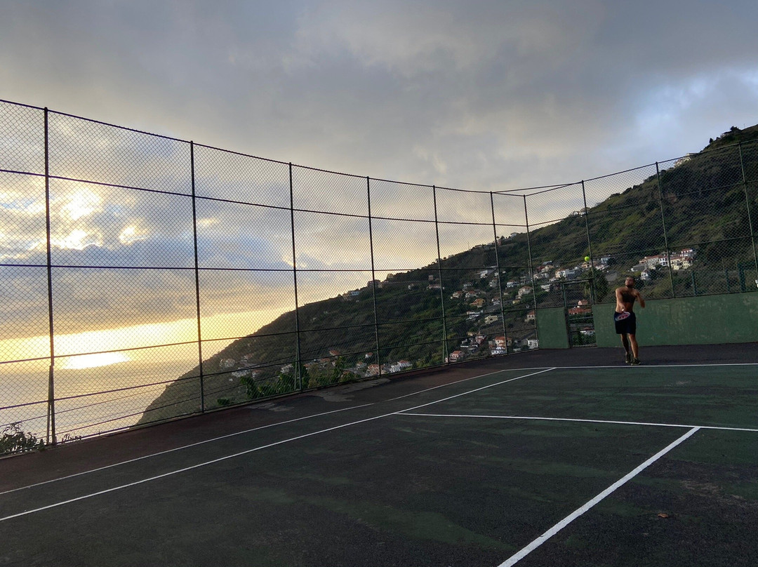 卡列塔旅游景点-Calheta Tennis Court