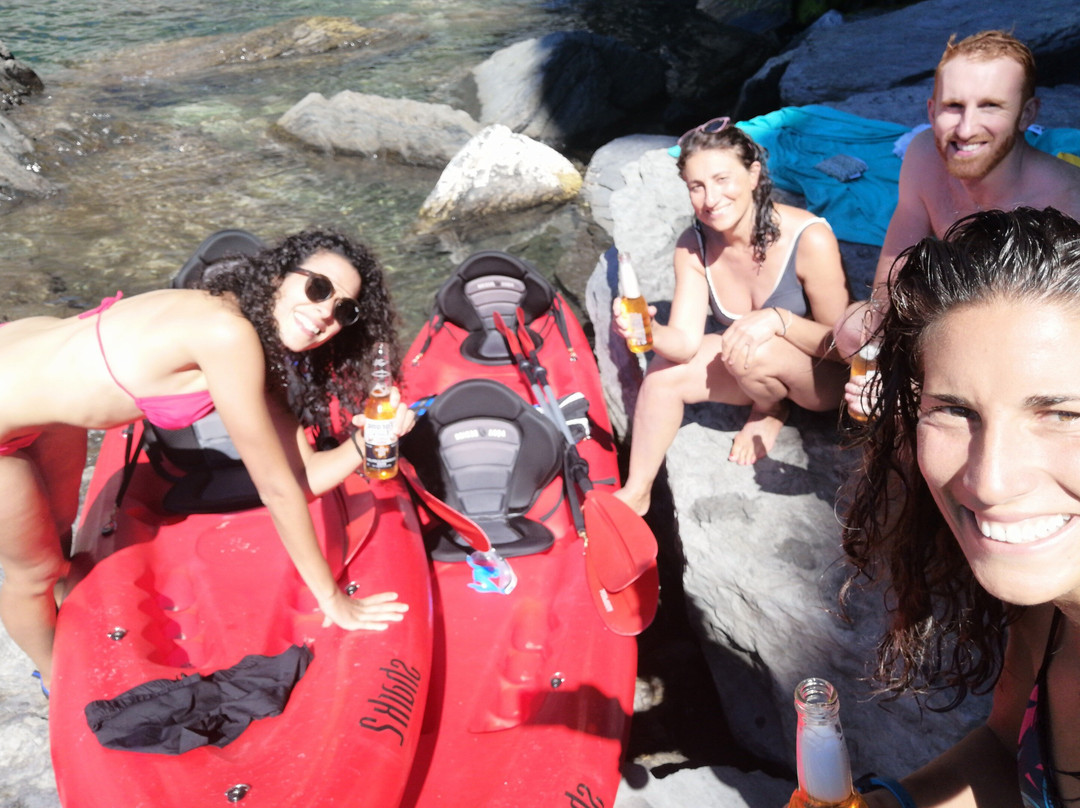 Carnassa Cinque Terre Kayak Tour / Monterosso E-Bike Experience-滨海蒙特罗梭必去景点
