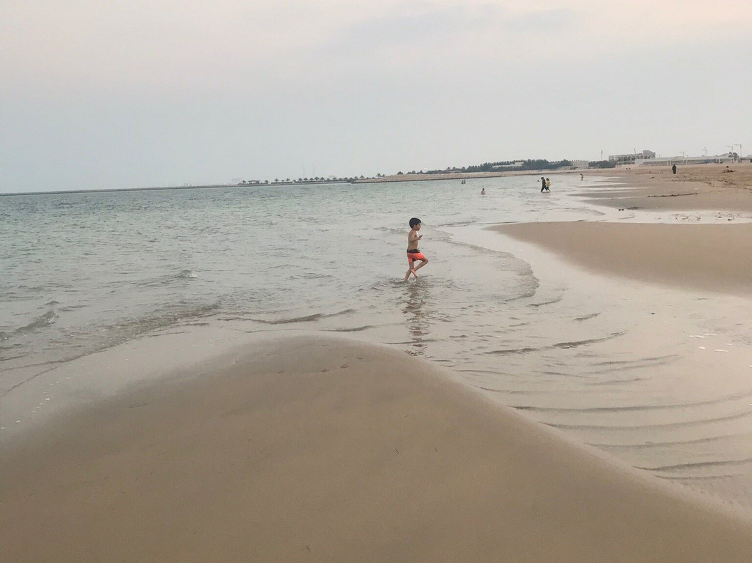 Simaisma Beach-多哈必去景点