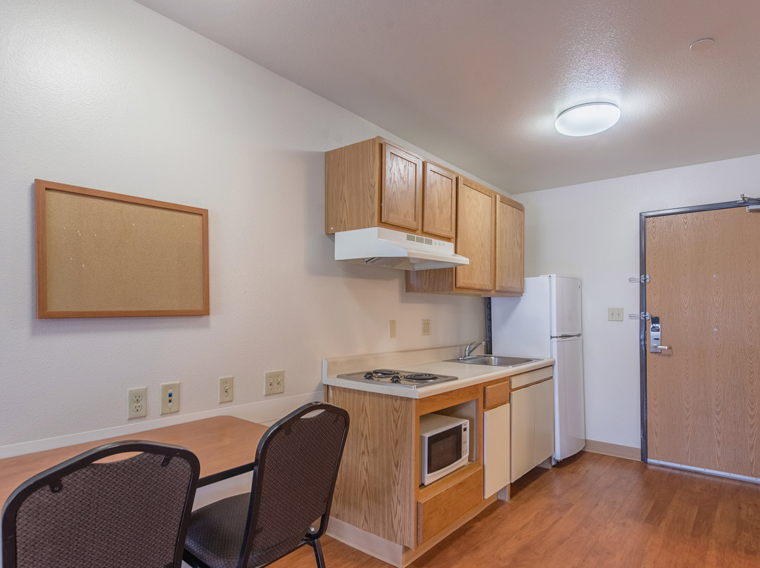 HomeTowne Studios Columbus主图