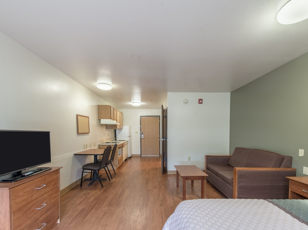 HomeTowne Studios Columbus主图