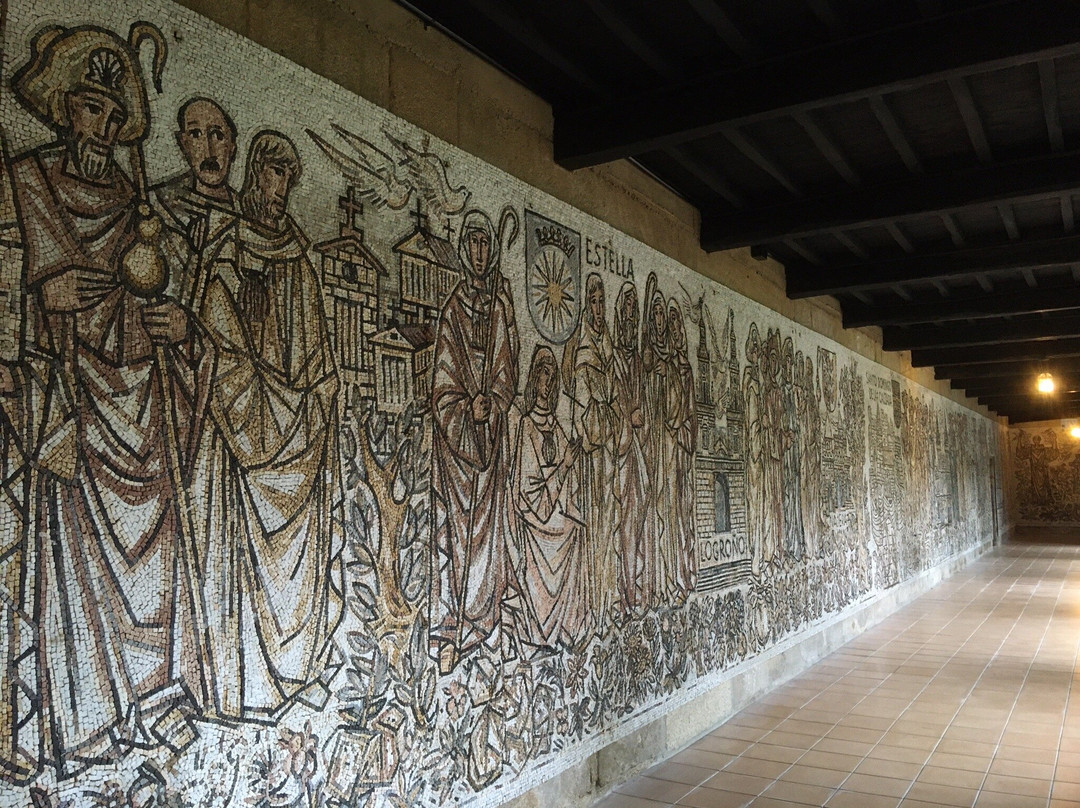 Monasterio de San Juan-Poio必去景点