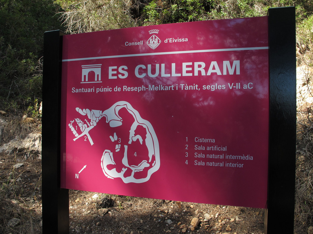 Cueva de Es Culleram-伊维萨城区必去景点