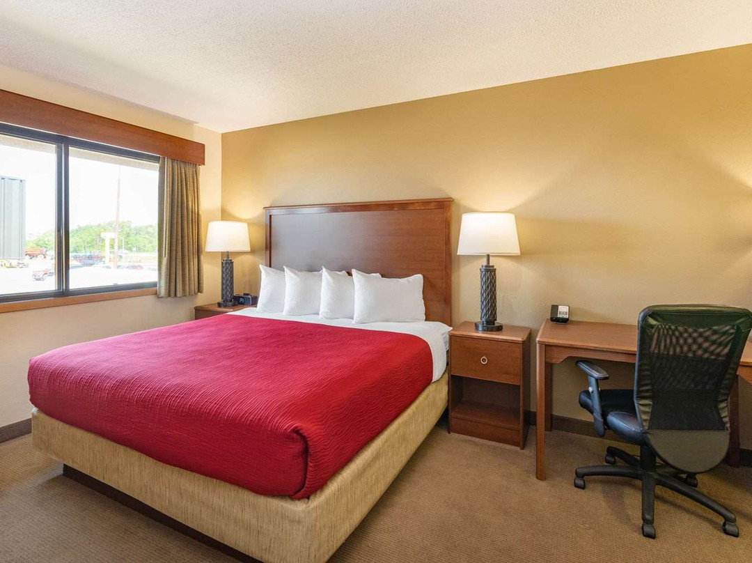 AmericInn by Wyndham Roseau主图