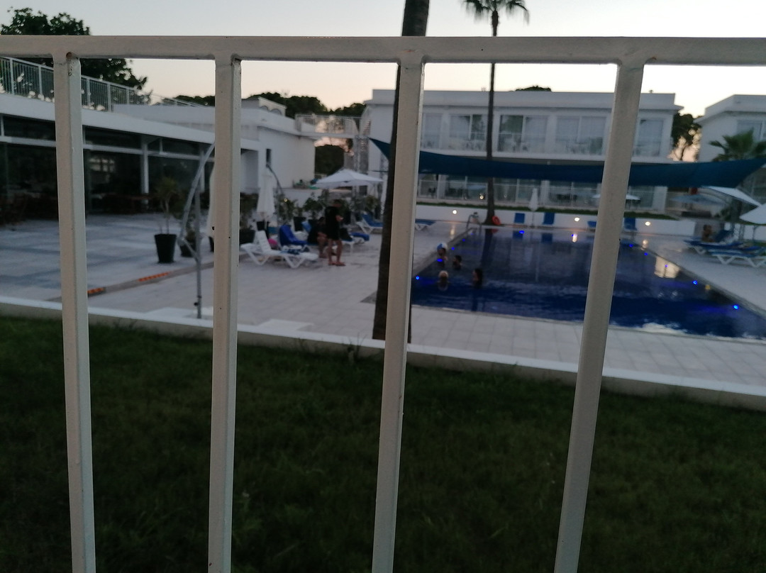 Lysithea Hotel Apartments主图