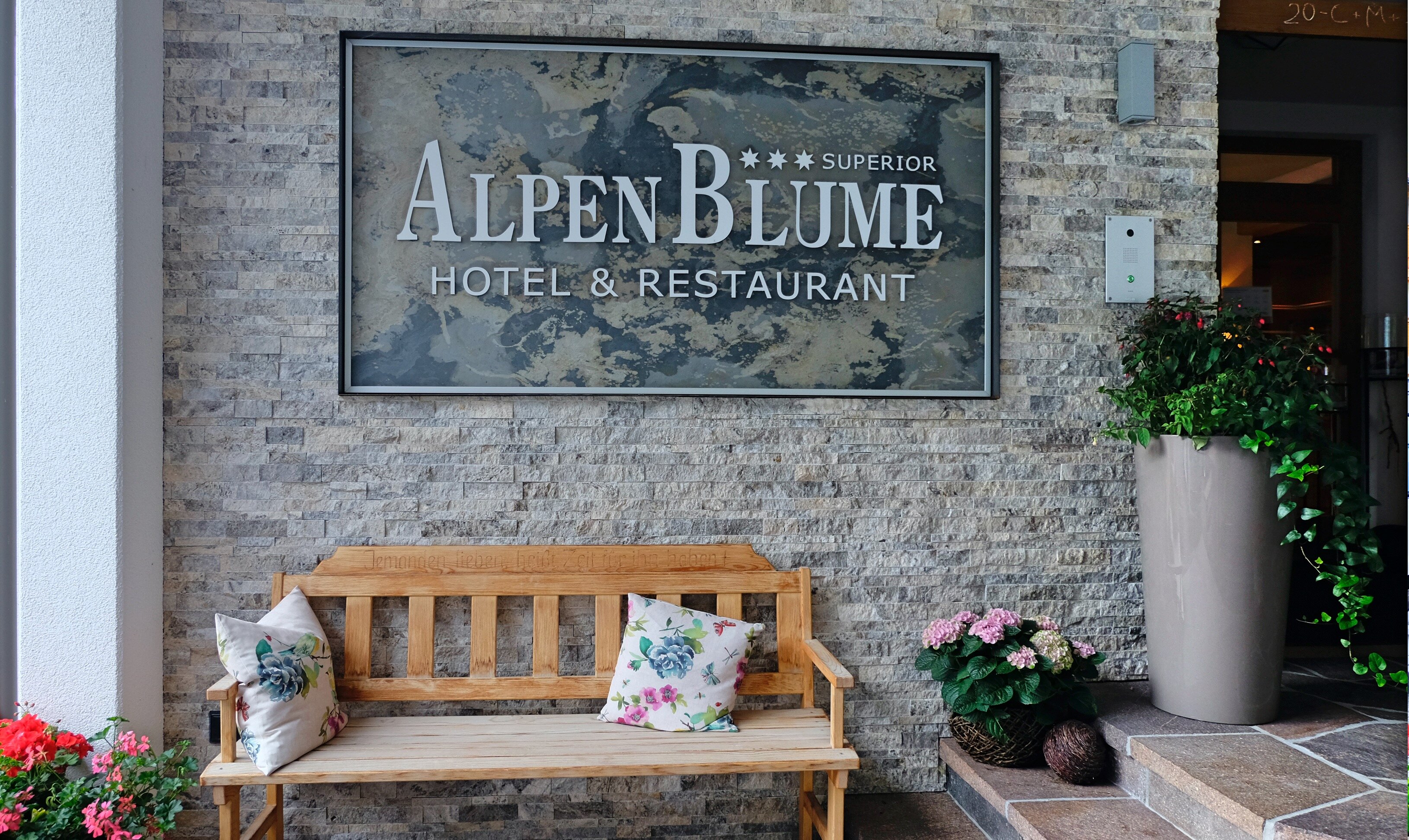 Hotel-Restaurant Alpenblume-浴室