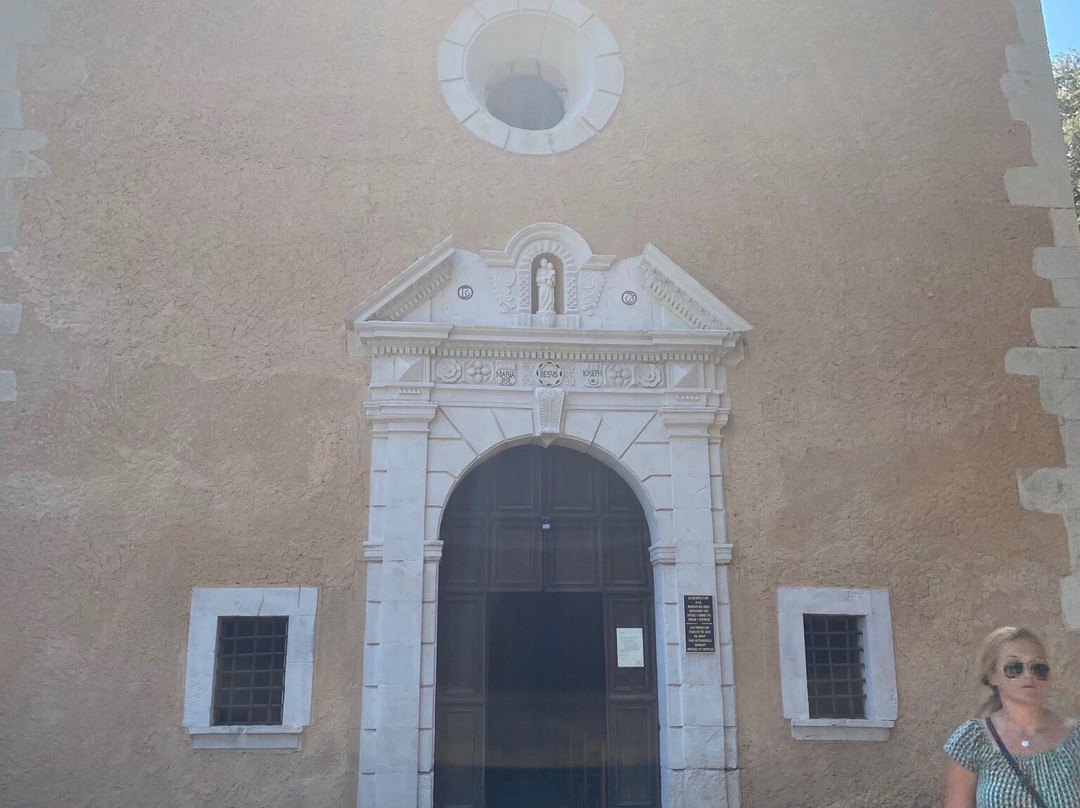 Sanctuaire Saint-Joseph du Bessillon景点图片
