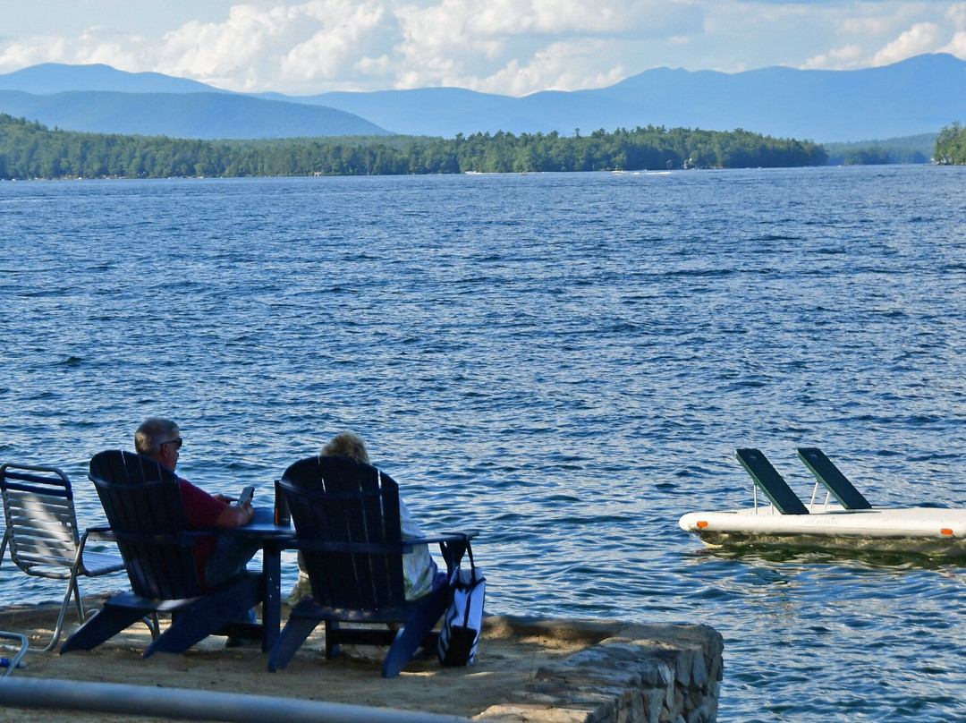 Belknap Point Inn主图