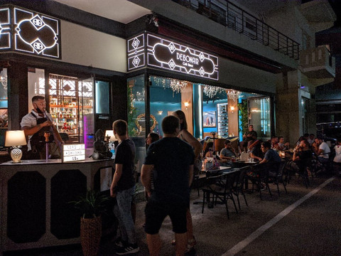 Debonair Café Bistrot-干尼亚必去景点