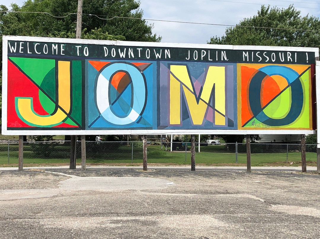 Joplin City Hall景点图片